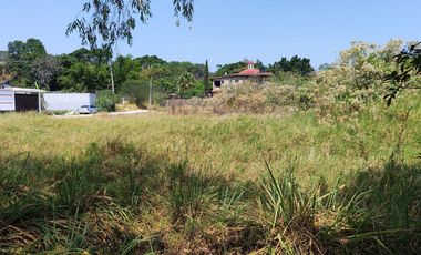 Se Vende de terreno de 2,500 m2 en la colonia los Pinos, de Jiutepec, Mor.