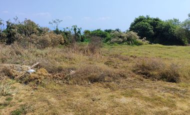 Se Vende de terreno de 2,500 m2 en la colonia los Pinos, de Jiutepec, Mor.