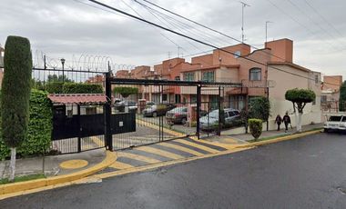 APROVECHA HERMOSA CASA MUY POR DEBAJO DE SU VALOR IXTAPALUCA !!!