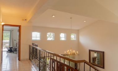 Casa en venta en Gaviotas, Puerto Vallarta, con alberca privada y paneles solares