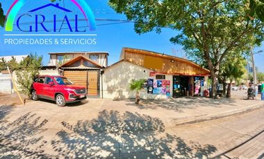 Gran Casa con local comercial en Ñuñoa