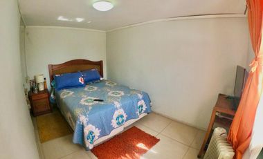 Gran Casa con local comercial en Ñuñoa