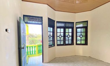 Rumah Strategis 2 Lantai Sragen Jawa Tengah