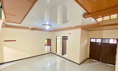 Rumah Strategis 2 Lantai Sragen Jawa Tengah
