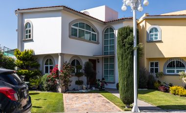 Casa en venta en Villas Country La Providencia Metepec