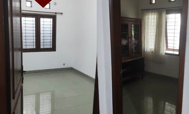 Rumah Perum Bumi Sentosa, Dekat Mall Cibinong City, Bogor