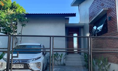 Disewakan Rumah Villa di Ungasan Kuta Selatan Bali Bagus Siap Huni Sudah Fully Furnished Lokasi Sangat Strategis Dekat Patung GWK