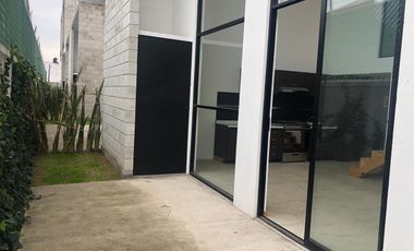 LOFT EN RENTA LLANO GRANDE METEPEC A UNA CUADRA DE PASEO DE LA ASUNCION