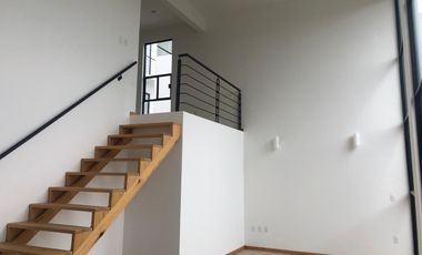 LOFT EN RENTA LLANO GRANDE METEPEC A UNA CUADRA DE PASEO DE LA ASUNCION