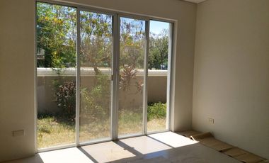 Ready for Occupancy Townhouse for Sale with Condo Title in Sta Rosa