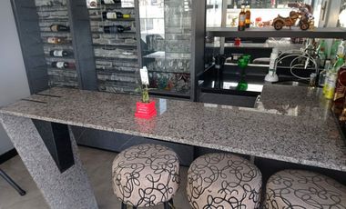 PENTHOUSE CERCA A CHULLO - VENTA