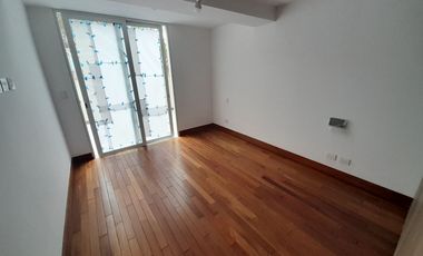 Venta Departamento 1er piso San Isidro