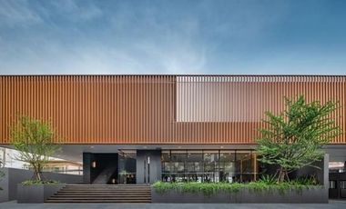 Issara Residence Rama 9 - 4BR Villa for sale with Maidroom (Last Villa)