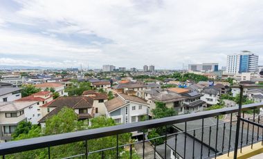 FOR RENT/SALE: 3 Bedroom Fully Furnished Unit in MCKINLEY GARDEN VILLAS