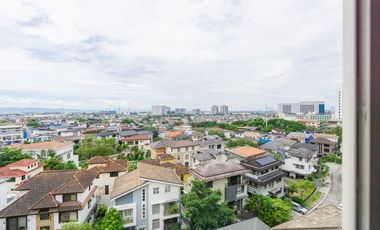 FOR RENT/SALE: 3 Bedroom Fully Furnished Unit in MCKINLEY GARDEN VILLAS