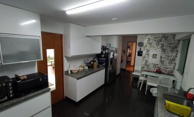 PRECIOSO DEPARTAMENTO CON AMPLIA TERRAZA EN BATALLONES LIBRES DE TRUJILLO, SANTIAGO DE SURCO