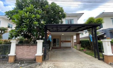 House for sale 2 story ,Wararom project ,Third Ring Road, near Charoen Charoen Market, San Kamphaeng, Chiang Mai