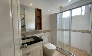 House for sale 2 story ,Wararom project ,Third Ring Road, near Charoen Charoen Market, San Kamphaeng, Chiang Mai
