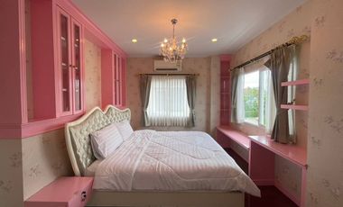 House for sale 2 story ,Wararom project ,Third Ring Road, near Charoen Charoen Market, San Kamphaeng, Chiang Mai
