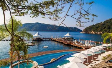 Departamentos de 3 recámaras y club de playa B Pichilingue Acapulco
