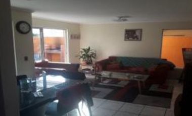 Vendo ampliua casa sector Norte