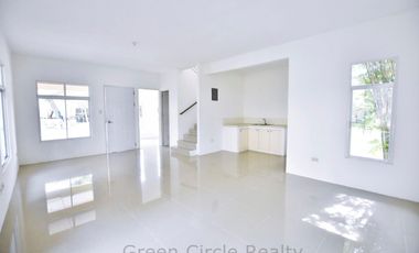 BRIANA SINGLE ATTACHED NEAR NAIA, MOA , TAGAYTAY 30MINS .Ready for Occupancy