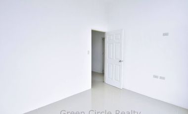 BRIANA SINGLE ATTACHED NEAR NAIA, MOA , TAGAYTAY 30MINS .Ready for Occupancy