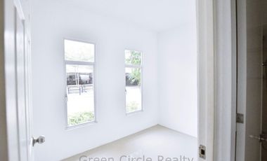 BRIANA SINGLE ATTACHED NEAR NAIA, MOA , TAGAYTAY 30MINS .Ready for Occupancy
