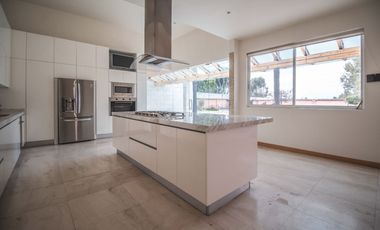 RESIDENCIA EN VENTA EN FRACCIONAMIENTO EL LUCERO