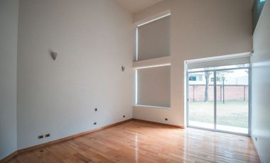 RESIDENCIA EN VENTA EN FRACCIONAMIENTO EL LUCERO