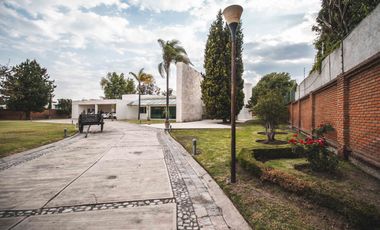 RESIDENCIA EN VENTA EN FRACCIONAMIENTO EL LUCERO