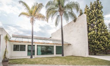 RESIDENCIA EN VENTA EN FRACCIONAMIENTO EL LUCERO