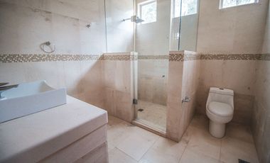 RESIDENCIA EN VENTA EN FRACCIONAMIENTO EL LUCERO