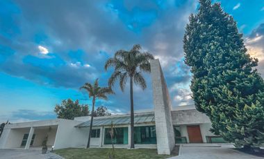 RESIDENCIA EN VENTA EN FRACCIONAMIENTO EL LUCERO