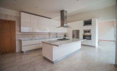 RESIDENCIA EN VENTA EN FRACCIONAMIENTO EL LUCERO