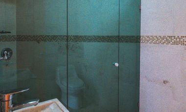 RESIDENCIA EN VENTA EN FRACCIONAMIENTO EL LUCERO