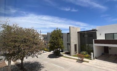 RENTA DE CASA AMUEBLADA EN MAYORAZGO SALIDA LEON SILAO