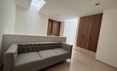 RENTA DE CASA AMUEBLADA EN MAYORAZGO SALIDA LEON SILAO