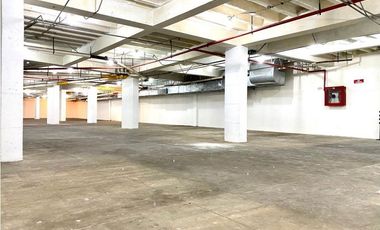 EXTRAORDINARIO LOCAL DE ARRIENDO