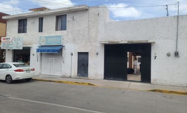 VENTA DE 2 LOCALES, UN DEPARTAMENTO Y UN SALÓN DE EVENTOS EN ARAGÓN - CENTRO, QUERÉTARO.