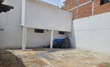 VENTA DE 2 LOCALES, UN DEPARTAMENTO Y UN SALÓN DE EVENTOS EN ARAGÓN - CENTRO, QUERÉTARO.