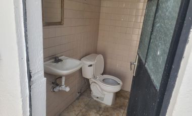 VENTA DE 2 LOCALES, UN DEPARTAMENTO Y UN SALÓN DE EVENTOS EN ARAGÓN - CENTRO, QUERÉTARO.