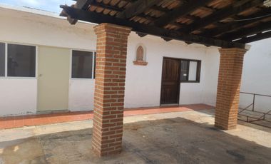 VENTA DE 2 LOCALES, UN DEPARTAMENTO Y UN SALÓN DE EVENTOS EN ARAGÓN - CENTRO, QUERÉTARO.