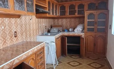 CASA SOLA EN LOMAS DEL CARRIL TEMIXCO