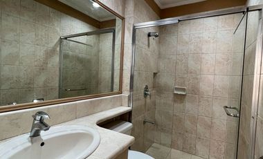 Good deal! Spacious 1 bedroom unit for lease in The Biltmore Condominium, Makati City