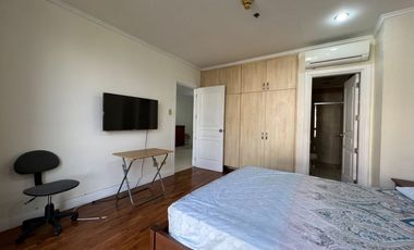 Good deal! Spacious 1 bedroom unit for lease in The Biltmore Condominium, Makati City