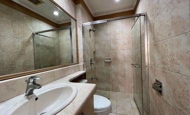 Good deal! Spacious 1 bedroom unit for lease in The Biltmore Condominium, Makati City