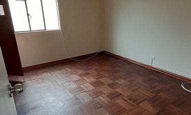 Amplio departamento