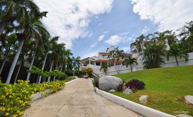 Villa con vista al mar y acceso a la playa - Huatulco
