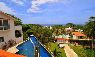 Villa con vista al mar y acceso a la playa - Huatulco